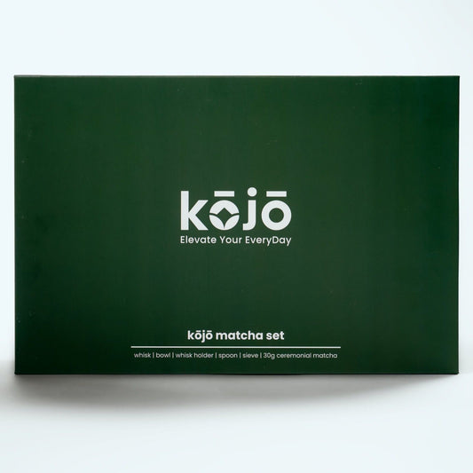 Kōjō Matcha Starter Set – Ceremonial Grade Matcha 30g mit Zubehör kaufen
